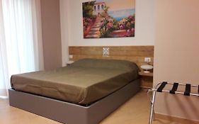 Euforia Napoli - Tre Sedi - Three Locations